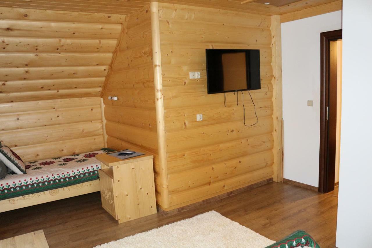 Szostak Apartament Banska Nizna Екстериор снимка